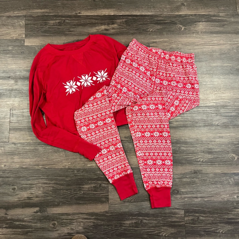 Women’s cotton holiday pajamas
